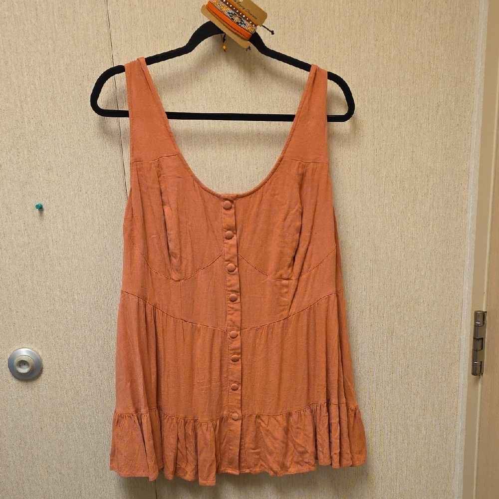 Torrid Rust Button-Front Sleeveless Blouse, With bracelet set and earrings!!!!!